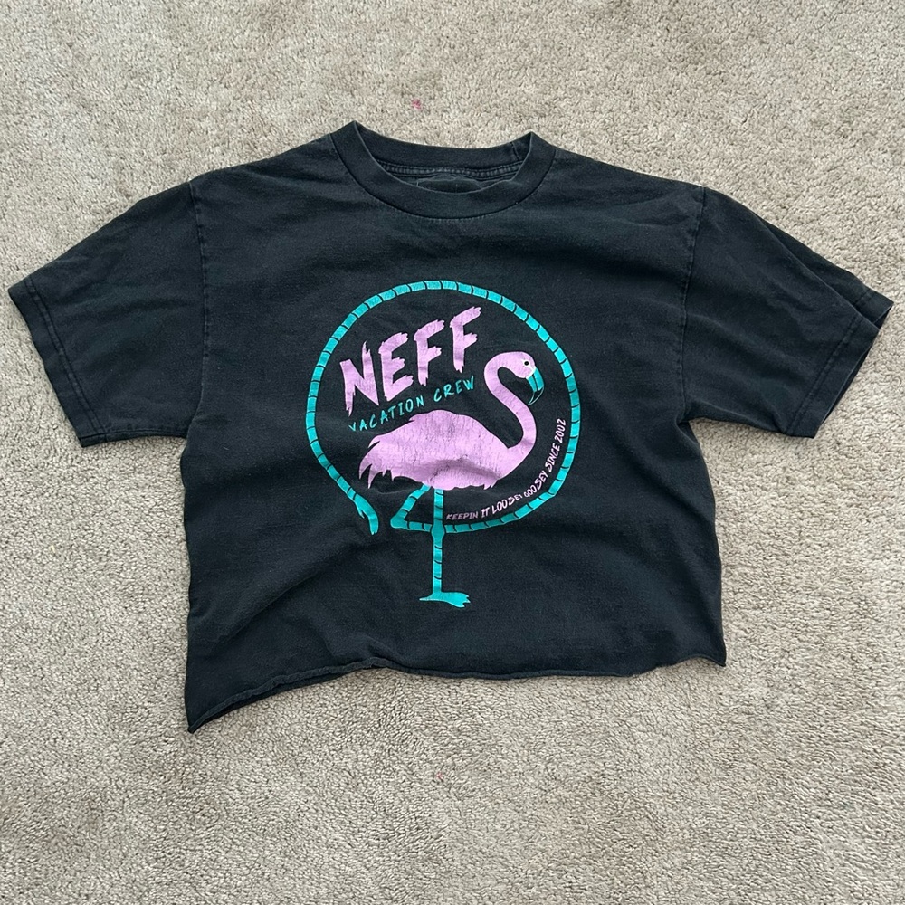 Neff Cropped Women’s Black Tee with Pink Flamingo